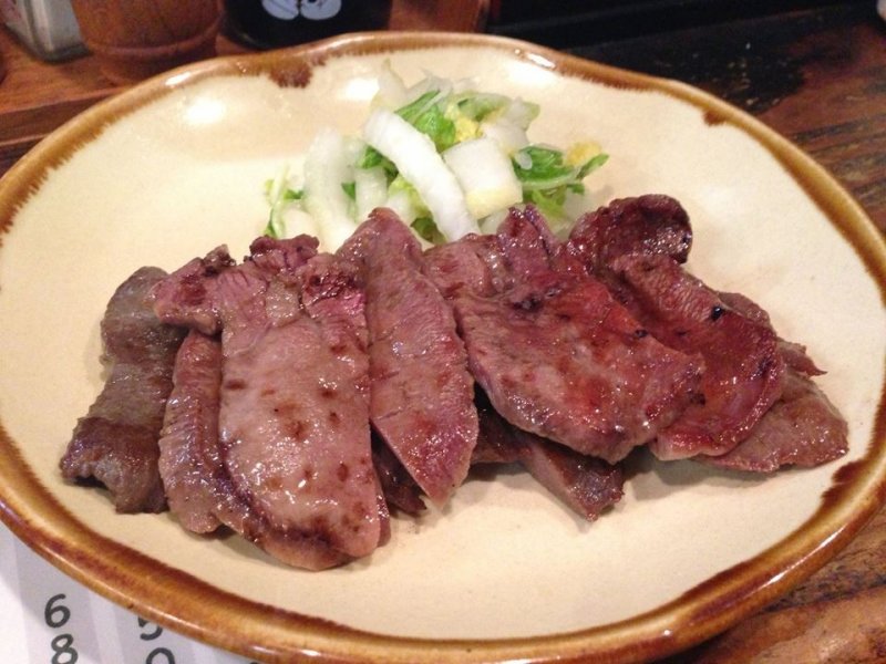 Miyagi - Top 10 Attraktionen 10 Gyutan - gegrillte Rinderzunge ist die Spezialität von Sendai in Miyagi.