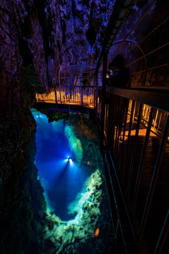 Einblick in die Ryusendo Höhle.