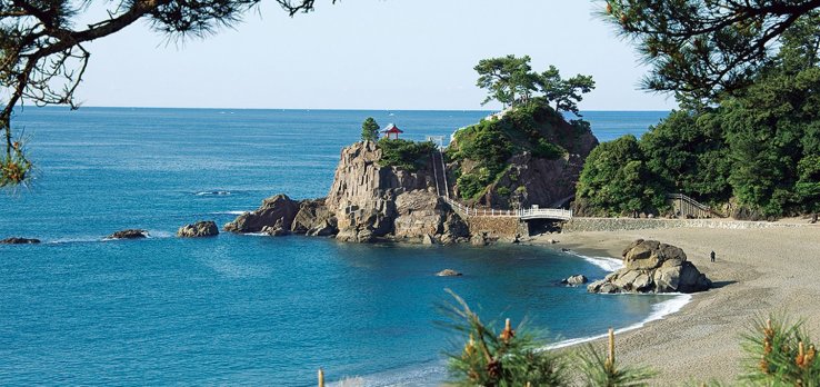 Kochi - Top 10 Attraktionen 4 Der Katsurahama Strand bietet eine Auszeit am Meer.