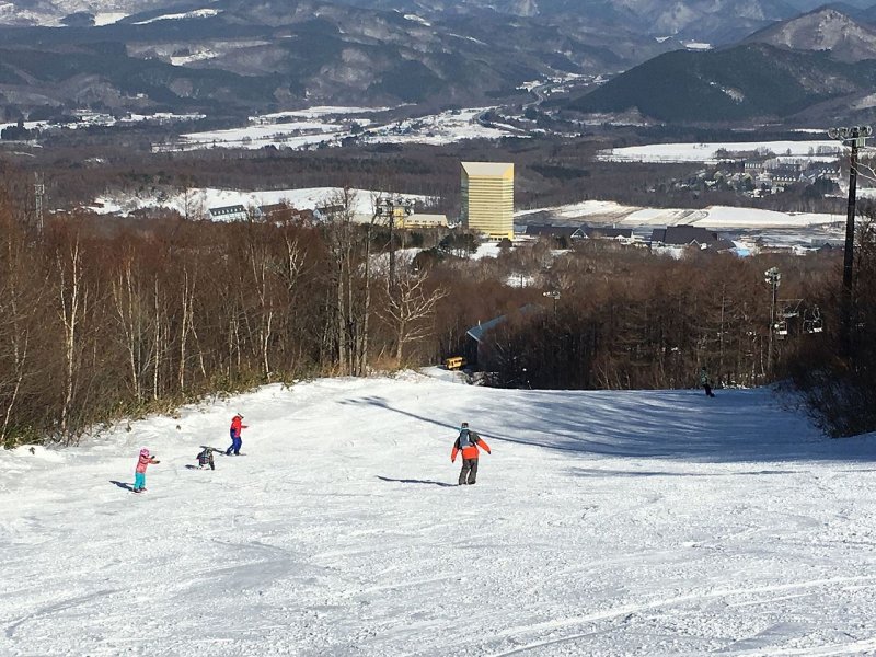 Iwate - Top 10 Attraktionen 9 Appi Kogen Ski Resort.