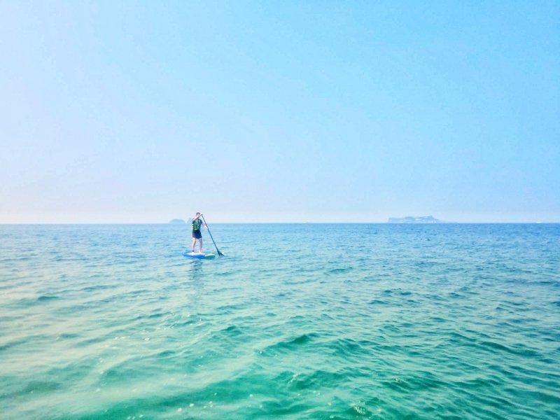 Nagasaki - Top 10 Attraktionen 4 Stand-up Paddling an der Küste von Nagasaki.