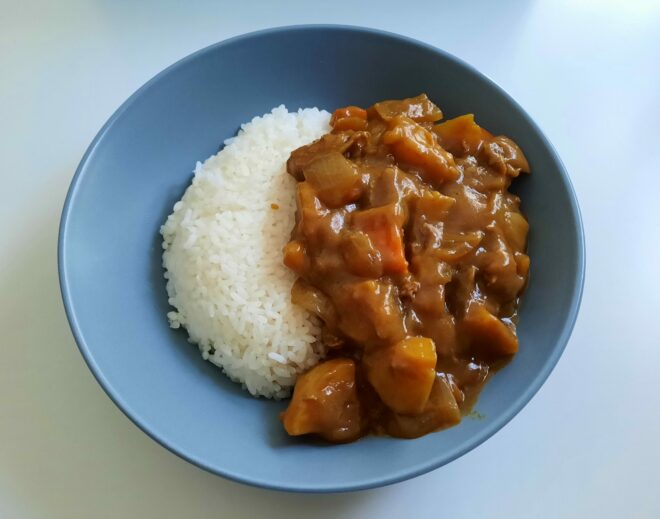 10 skurrile Feiertage in Japan: japaniches Curry