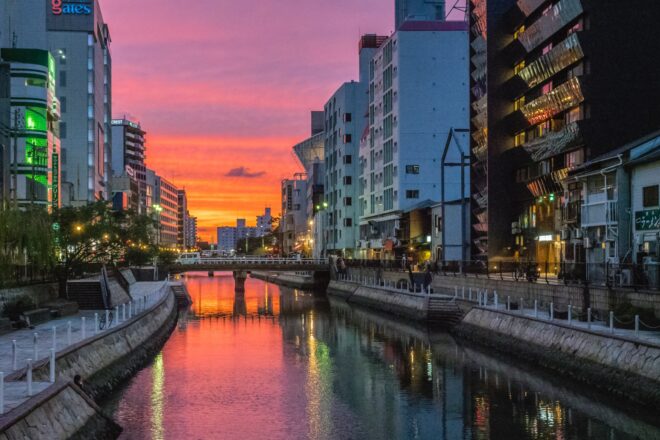 Fukuoka bietet eine Mischung aus Tradition und Moderne.
