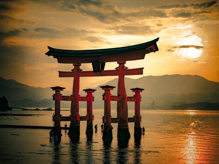 Die Torii sind ein bekanntes Symbol Japans