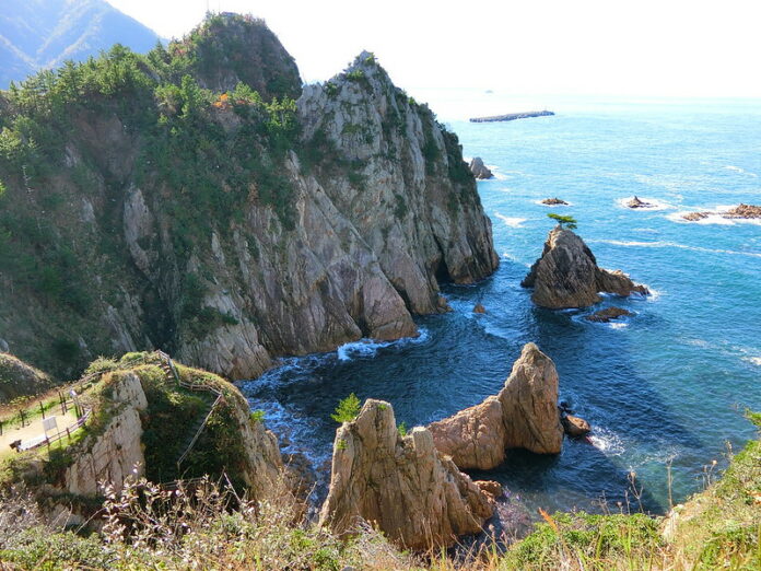 Uradome: beeindruckende Küstenlandschaft in Tottori