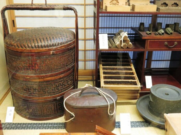 Das Bento Box Museum in Kyoto zeigt eine große Auswahl der japanischen Lunchboxen - von damals bis heute.
