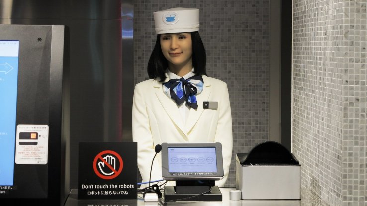 Im Henn na Hotel wird man von Robotern bedient.