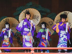 Kabuki freut sich über mehr Nachwuchs (Foto von Susann Schuster on Unsplash)