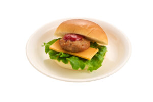 70 Nationen, Eine Ausgezeichnete Mahlzeit 13 Hamburger — USA (Foto: Kura Sushi)